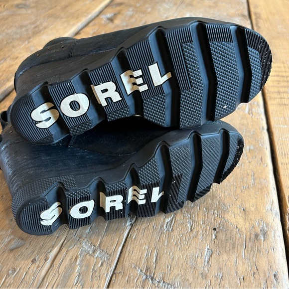 SOREL Black Leather Studded Wedge Waterproof Ankle Boots - Picture 6 of 7